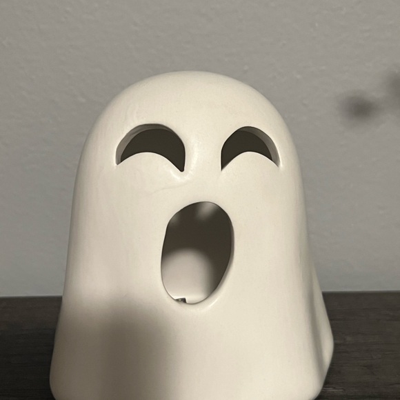 Martha Stewart White LED DECOR Ghost Figurines - Picture 7 of 7